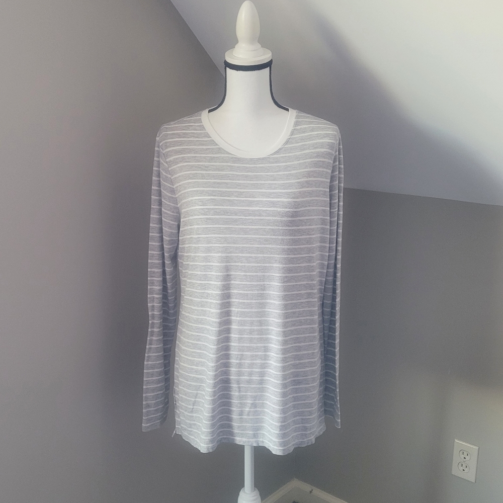 Athleta Long Sleeve Shirt